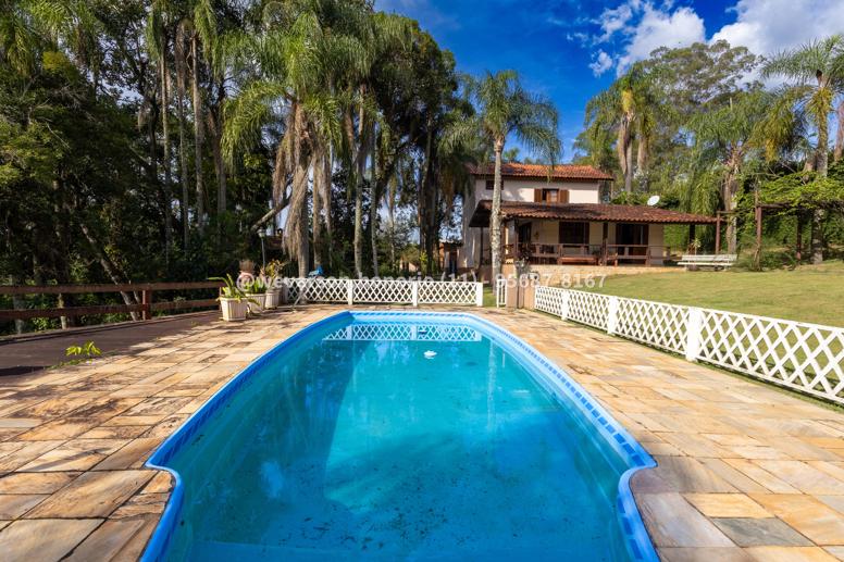 Casa com 4 Quartos à Venda, 5.750,00 m² - Foto 2