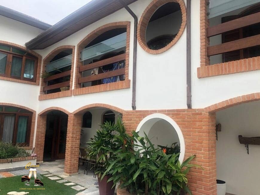 Casa com 4 Quartos para Temporada, 400,00 m² - Foto 1
