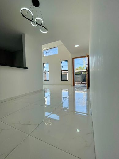 Casa com 3 Quartos à Venda, 109,00 m² - Foto 4