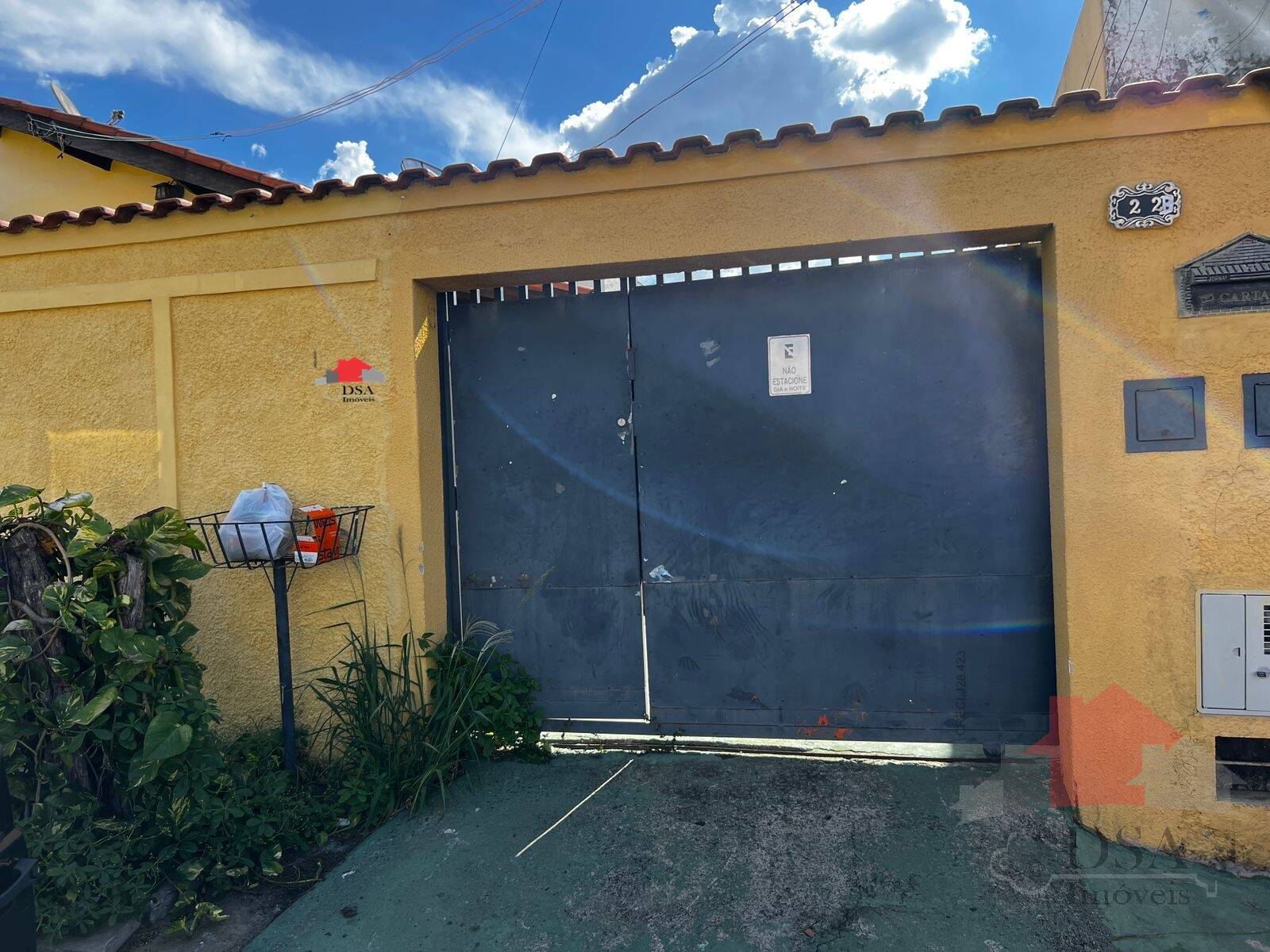 Casa com 2 Quartos à Venda, 250,00 m² - Foto 1