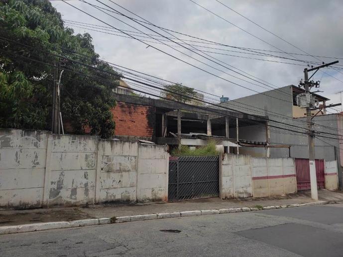 Terreno à Venda, 2.300,00 m² - Foto 1