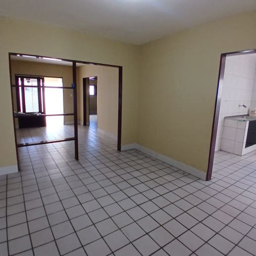 Casa com 2 Quartos à Venda - Foto 13