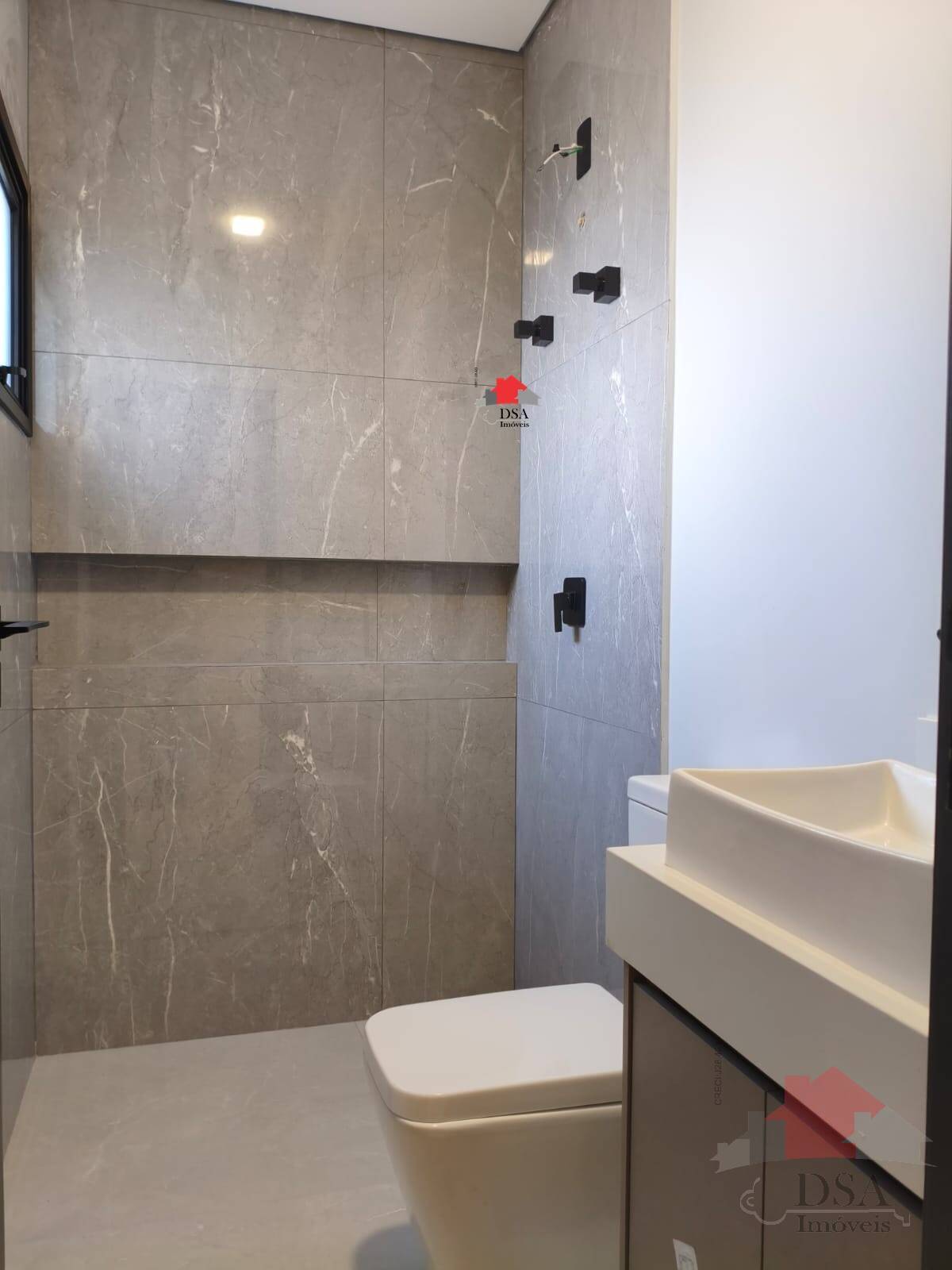 Casa com 3 Quartos à Venda, 260,00 m² - Foto 35