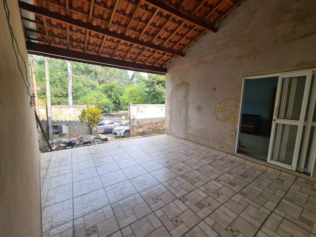 Casa com 3 Quartos à Venda - Foto 1