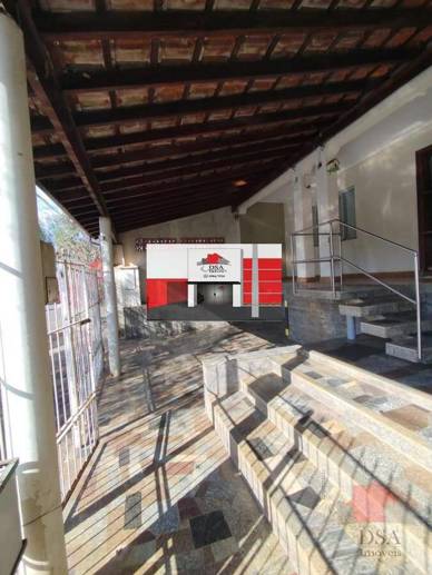 Casa com 3 Quartos à Venda, 300,00 m² - Foto 1