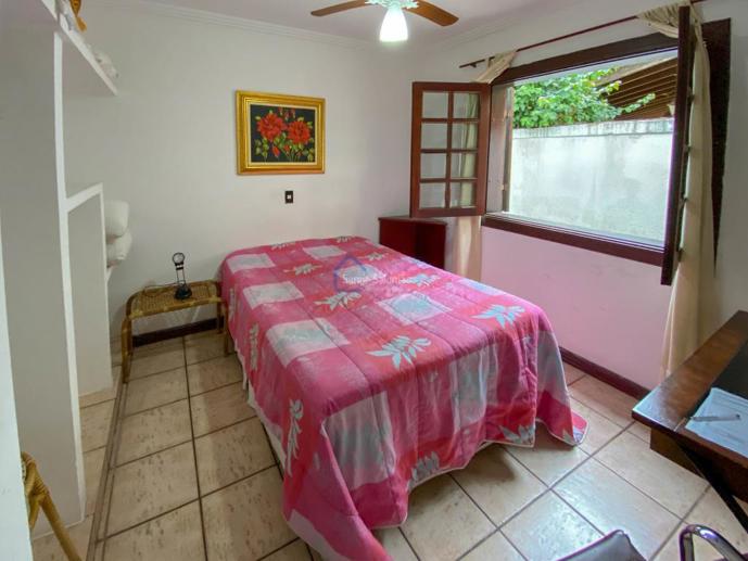 Casa com 3 Quartos à Venda - Foto 8