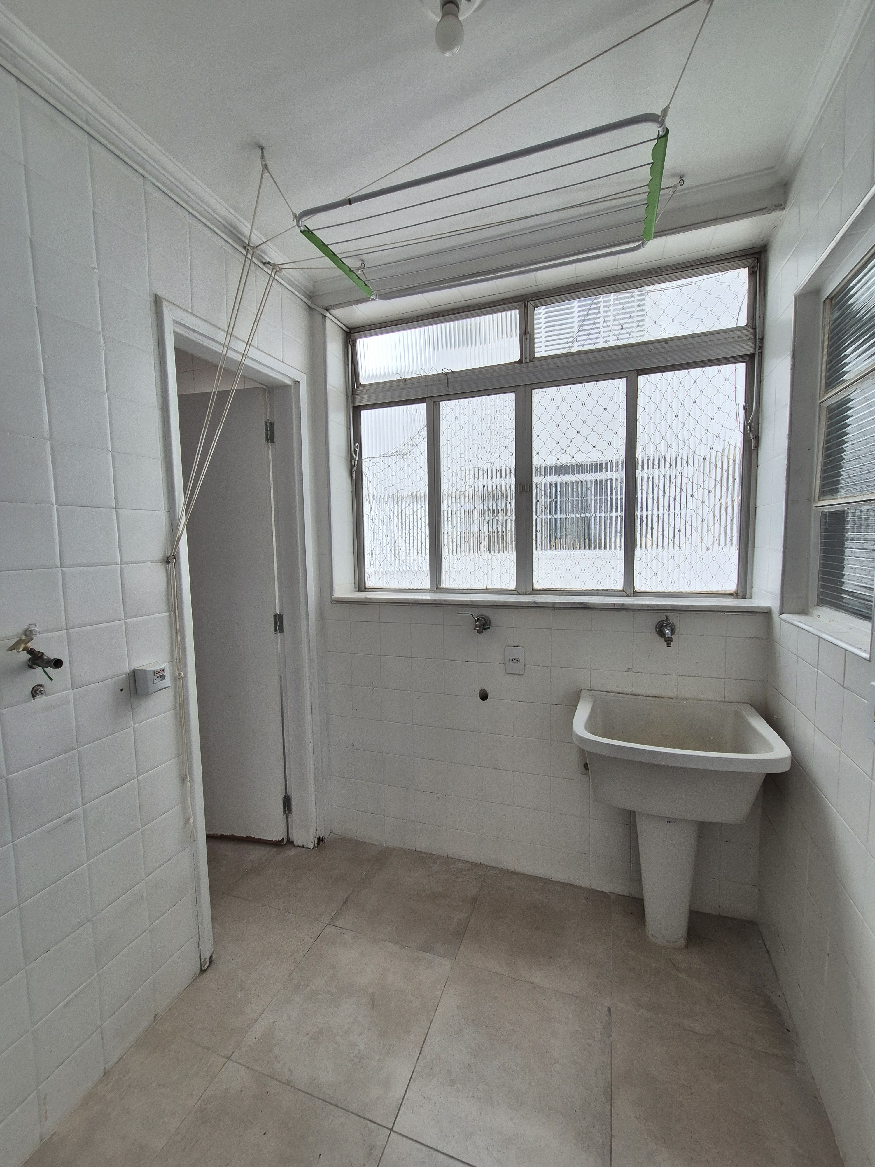 Apartamento com 3 Quartos à Venda - Foto 6