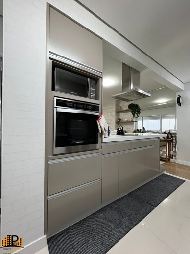 Apartamento com 3 Quartos à Venda - Foto 24