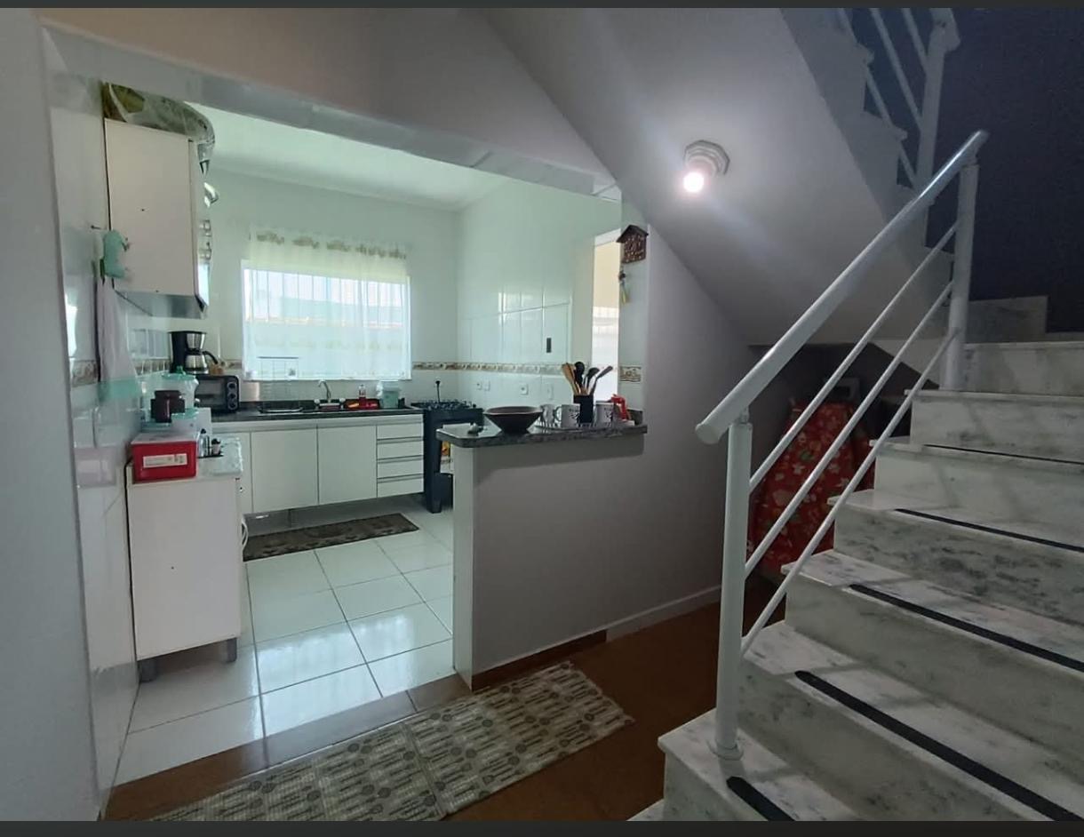Casa com 2 Quartos à Venda - Foto 4