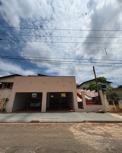 Casa com 3 Quartos à Venda, 239,94 m² - Foto 4