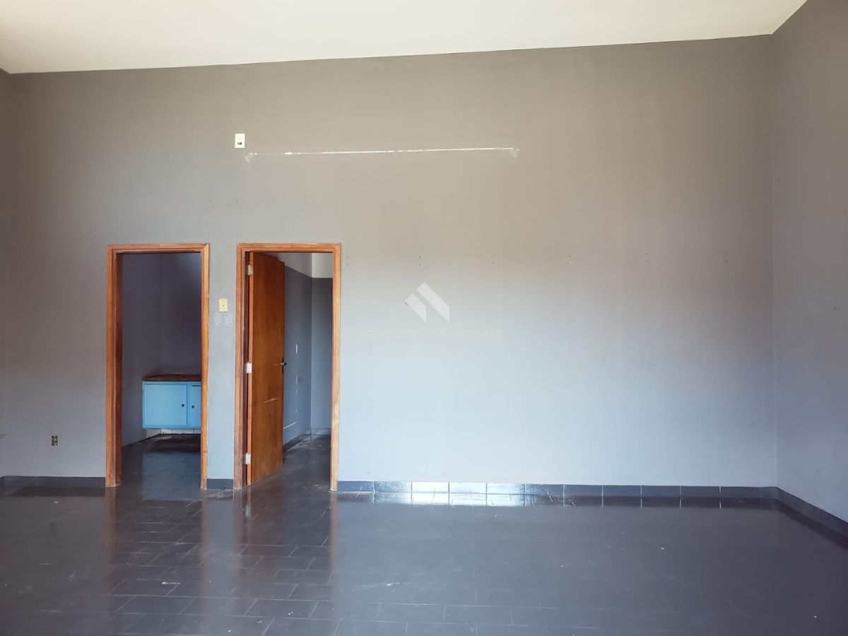 Comercial com 1 Quarto à Venda, 250,00 m² - Foto 3