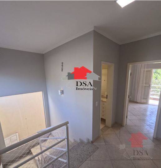 Casa com 3 Quartos à Venda, 250,00 m² - Foto 2