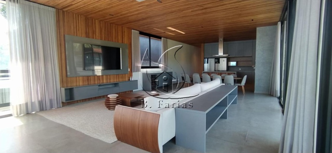 Casa com 6 Quartos para Temporada, 400,00 m² - Foto 6