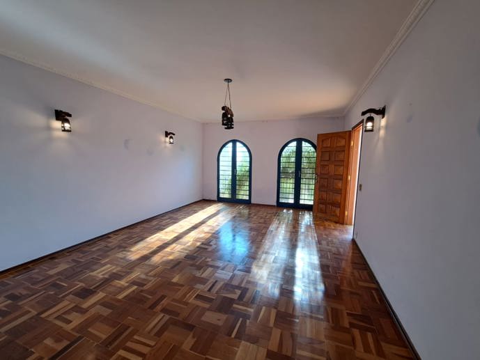 Casa com 3 Quartos à Venda, 191,00 m² - Foto 4