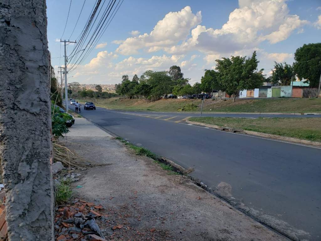 Terreno à Venda - Foto 3