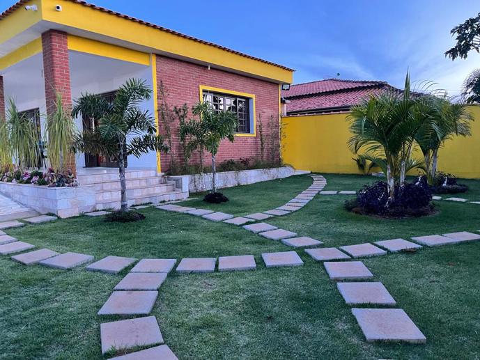 Rural com 8 Quartos à Venda, 1.800,00 m² - Foto 3