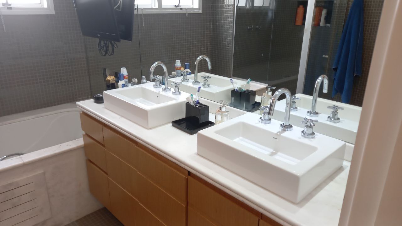 Apartamento com 4 Quartos à Venda, 240,00 m² - Foto 42