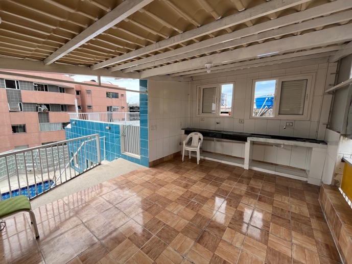 Apartamento com 4 Quartos à Venda, 237,26 m² - Foto 2