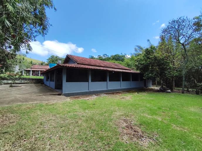 Rural com 2 Quartos à Venda - Foto 2