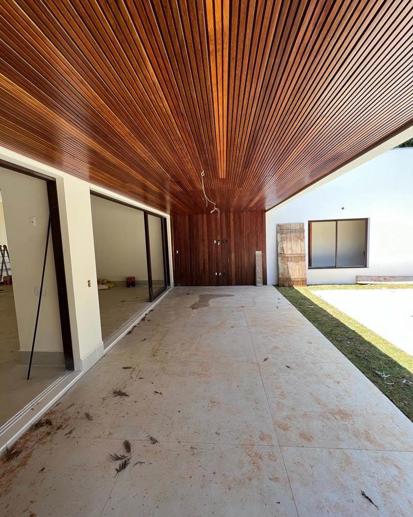 Casa com 4 Quartos à Venda, 1.000,00 m² - Foto 2