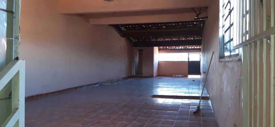 Casa à Venda - Foto 1