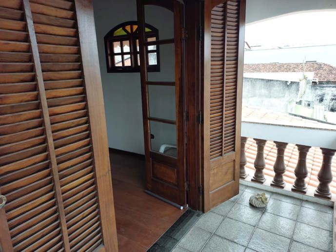 Casa com 4 Quartos à Venda - Foto 19