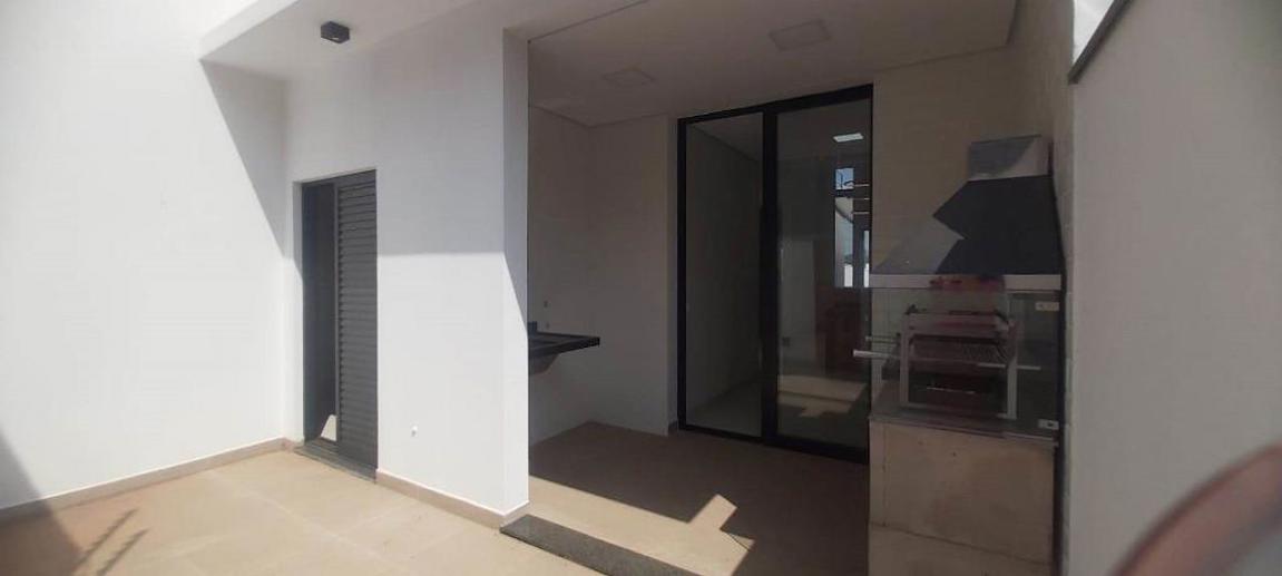 Casa com 3 Quartos à Venda - Foto 4