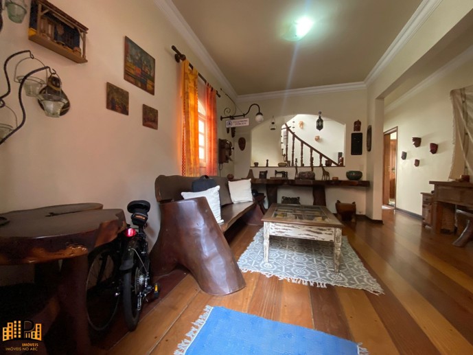Casa com 5 Quartos à Venda - Foto 16