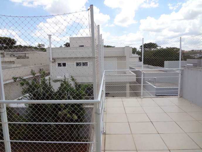 Casa com 3 Quartos à Venda - Foto 2