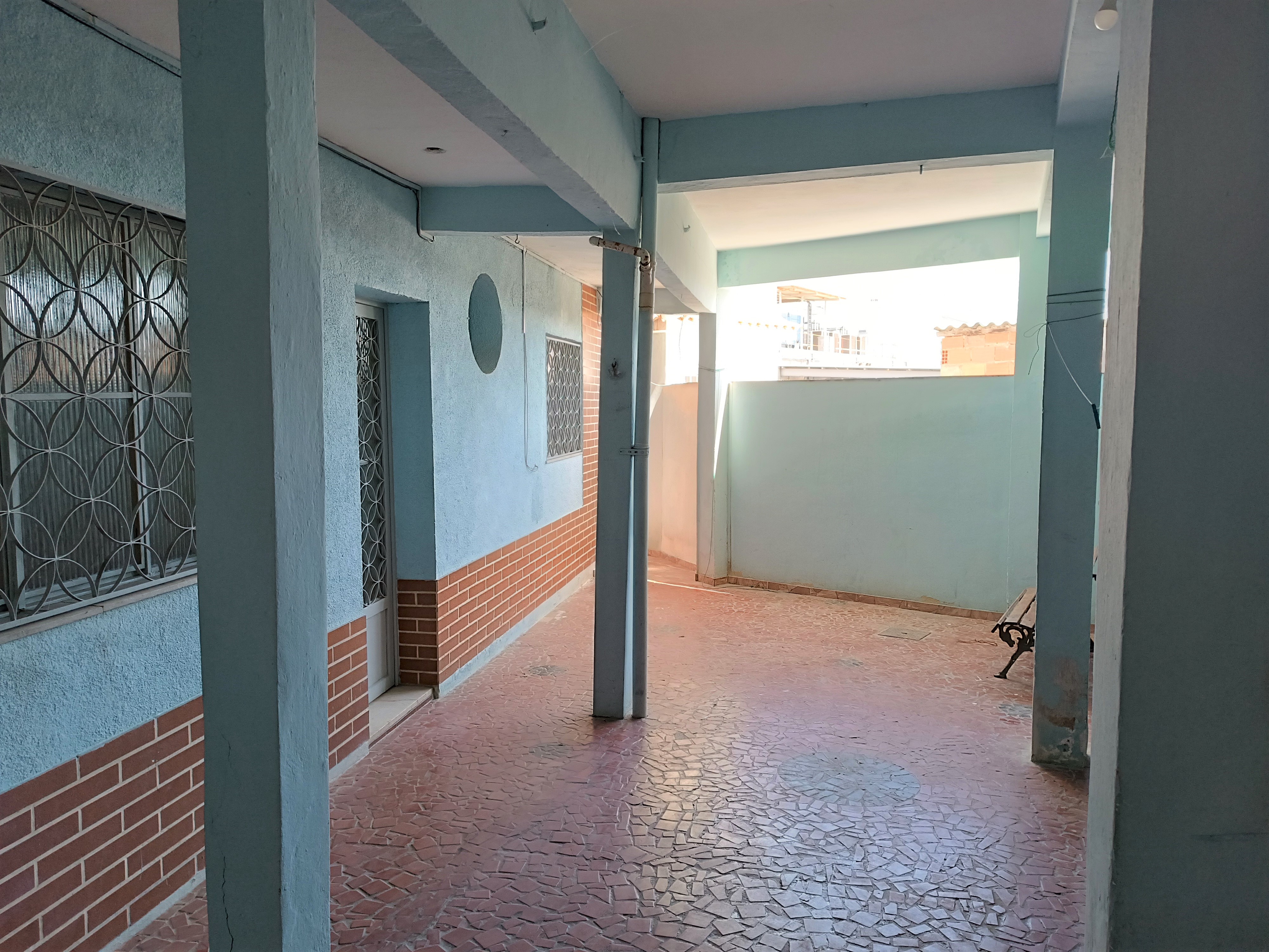 Casa com 2 Quartos para Alugar, 77,00 m² - Foto 1