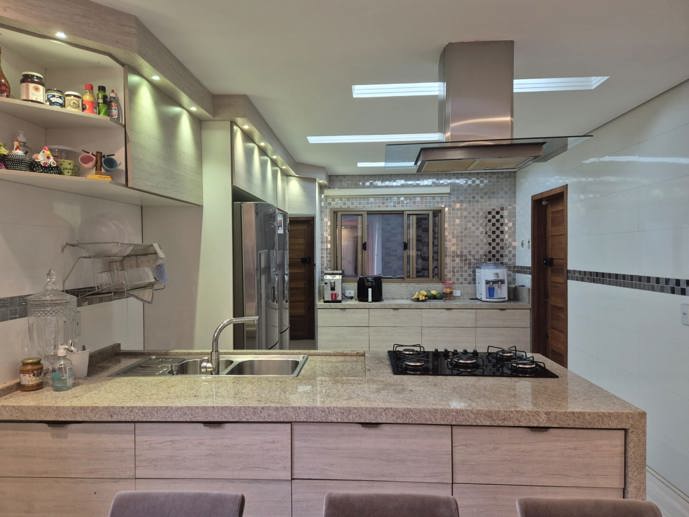 Casa com 3 Quartos à Venda, 500,00 m² - Foto 14