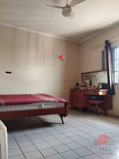 Casa com 3 Quartos à Venda, 300,00 m² - Foto 5