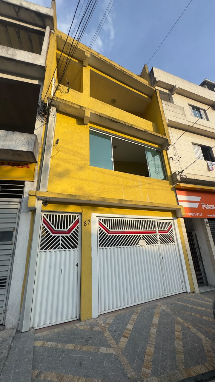 Casa com 6 Quartos à Venda, 145,00 m² - Foto 1