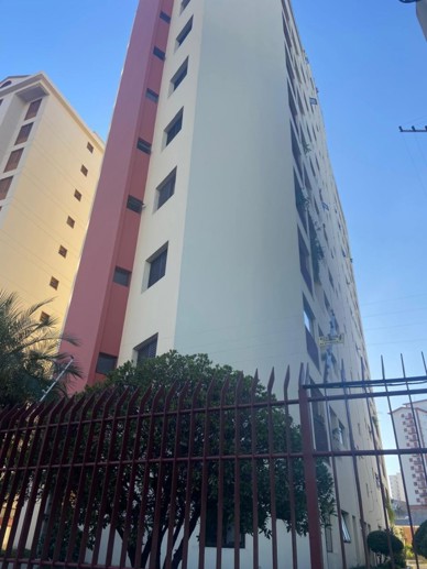 Apartamento com 3 Quartos à Venda - Foto 4