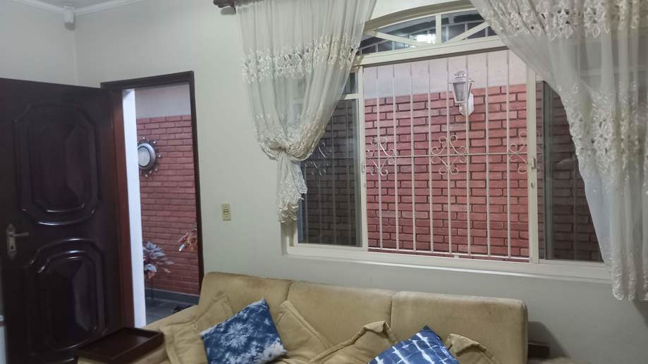 Casa com 4 Quartos à Venda, 218,00 m² - Foto 2