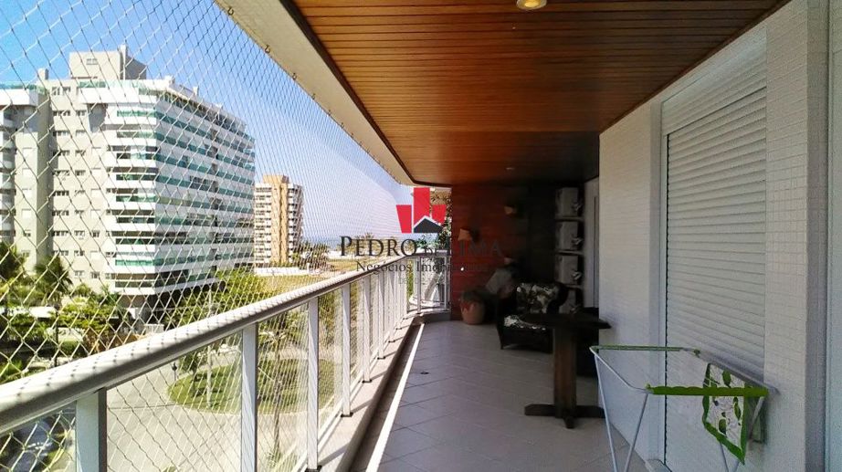 Apartamento com 4 Quartos à Venda - Foto 1