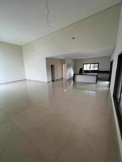 Casa com 4 Quartos à Venda - Foto 5