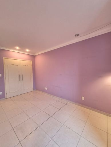 Apartamento com 3 Quartos à Venda - Foto 12