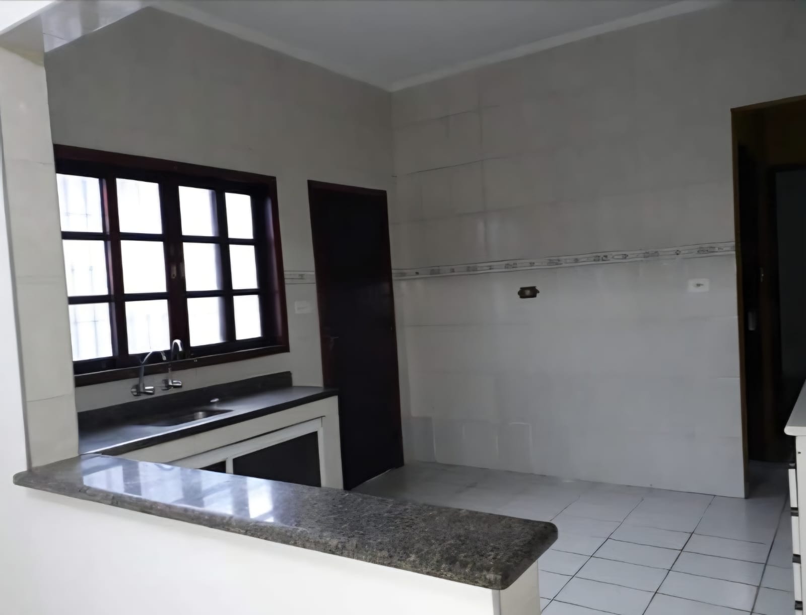 Casa com 2 Quartos à Venda, 70,00 m² - Foto 1
