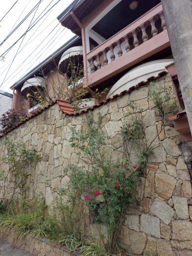 Casa com 4 Quartos à Venda - Foto 1
