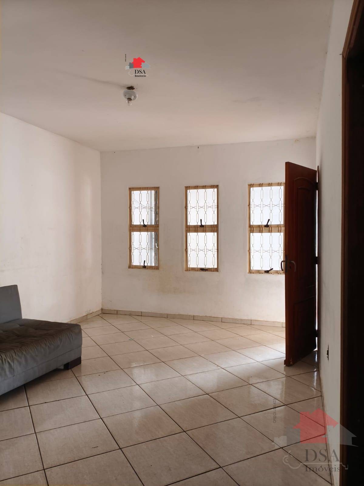 Casa com 3 Quartos à Venda, 250,00 m² - Foto 4