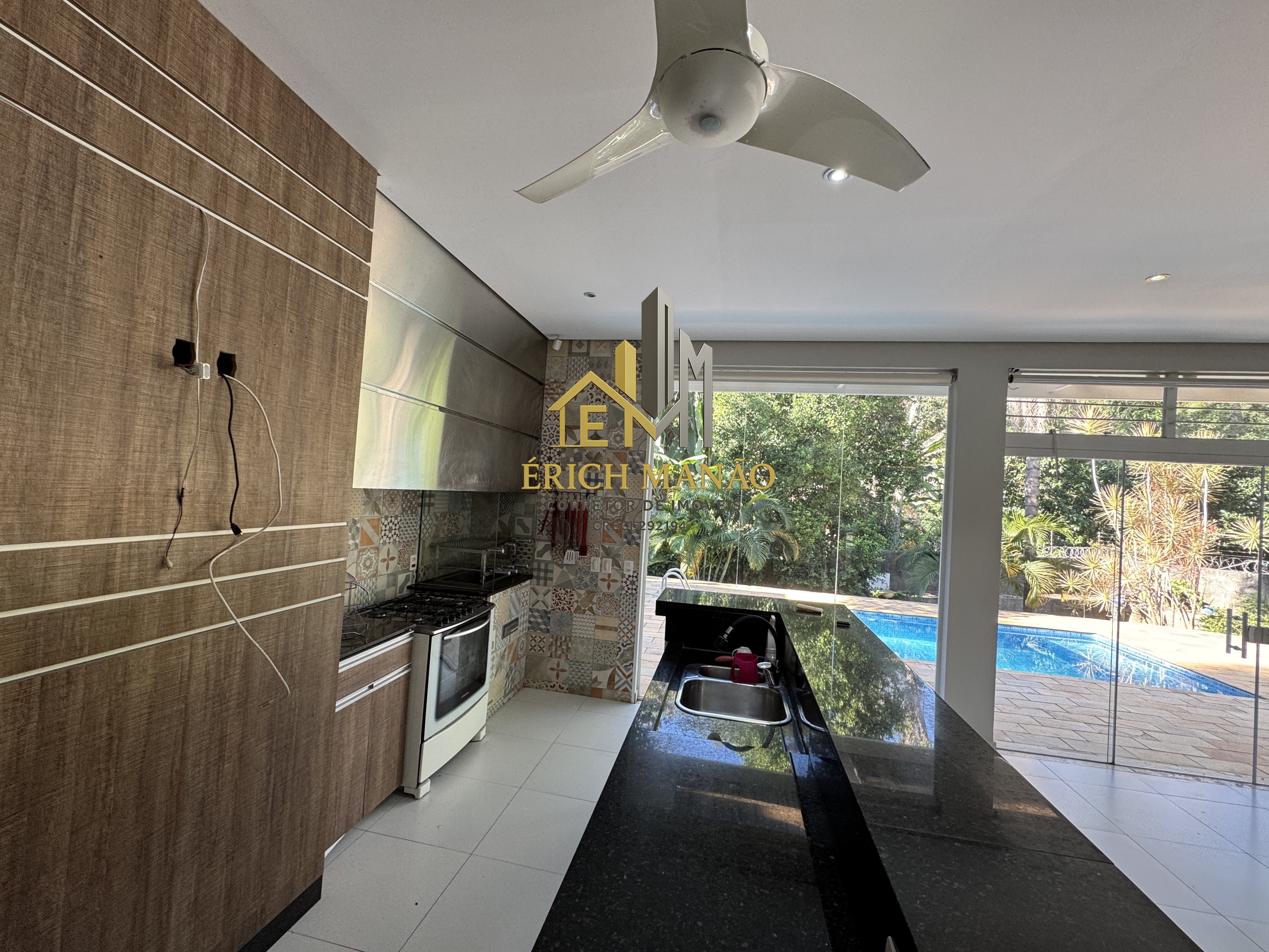 Casa com 4 Quartos à Venda, 6.796,61 m² - Foto 10