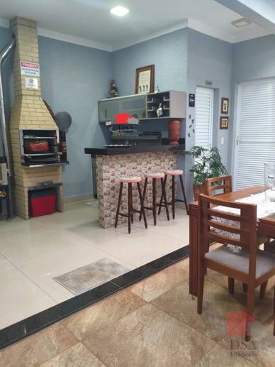 Casa com 3 Quartos à Venda, 250,00 m² - Foto 7