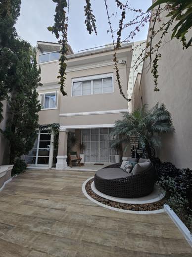 Casa com 3 Quartos à Venda, 144,00 m² - Foto 1
