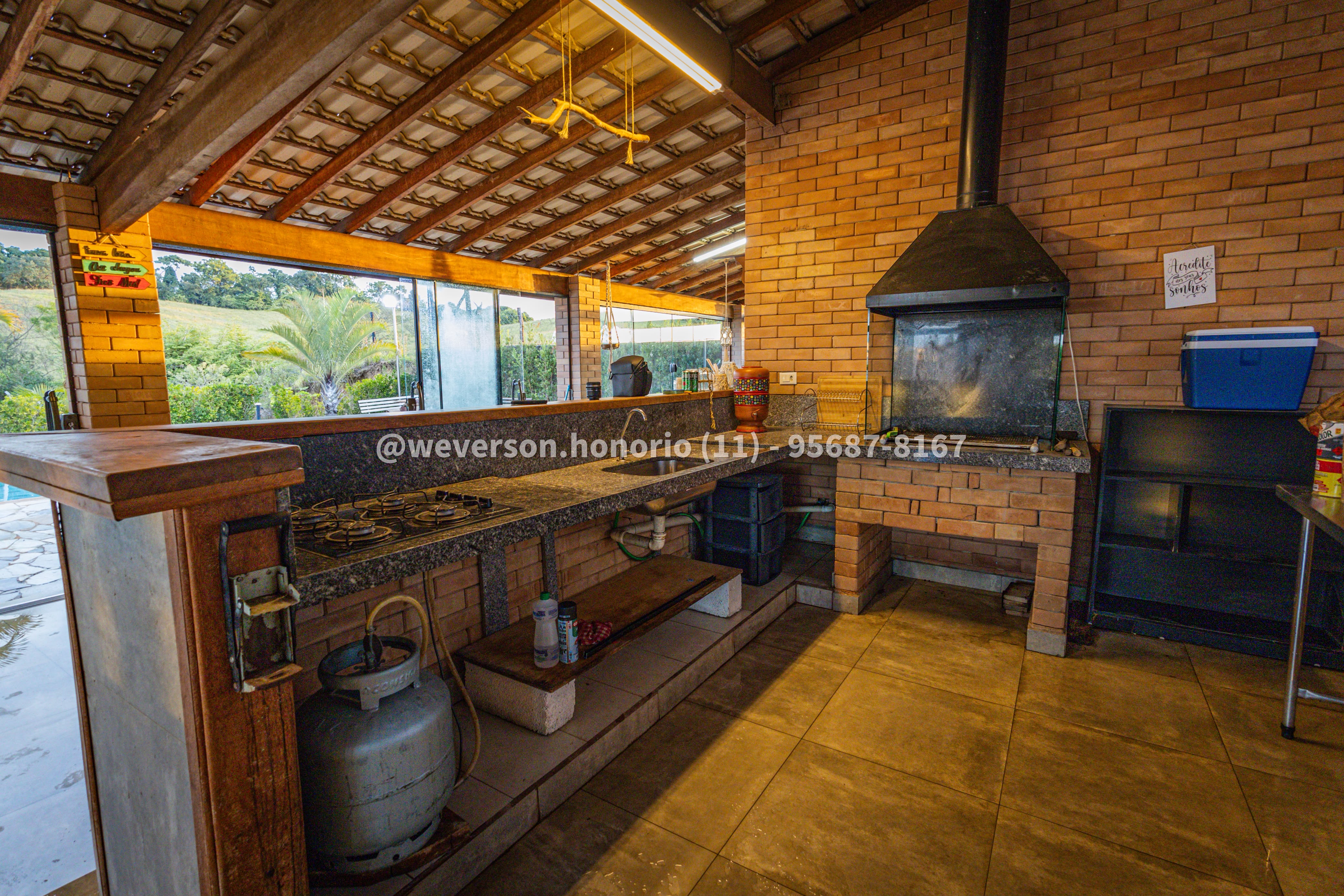 Casa com 4 Quartos à Venda, 2.000,00 m² - Foto 4