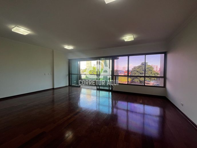 Apartamento com 4 Quartos à Venda, 224,00 m² - Foto 2