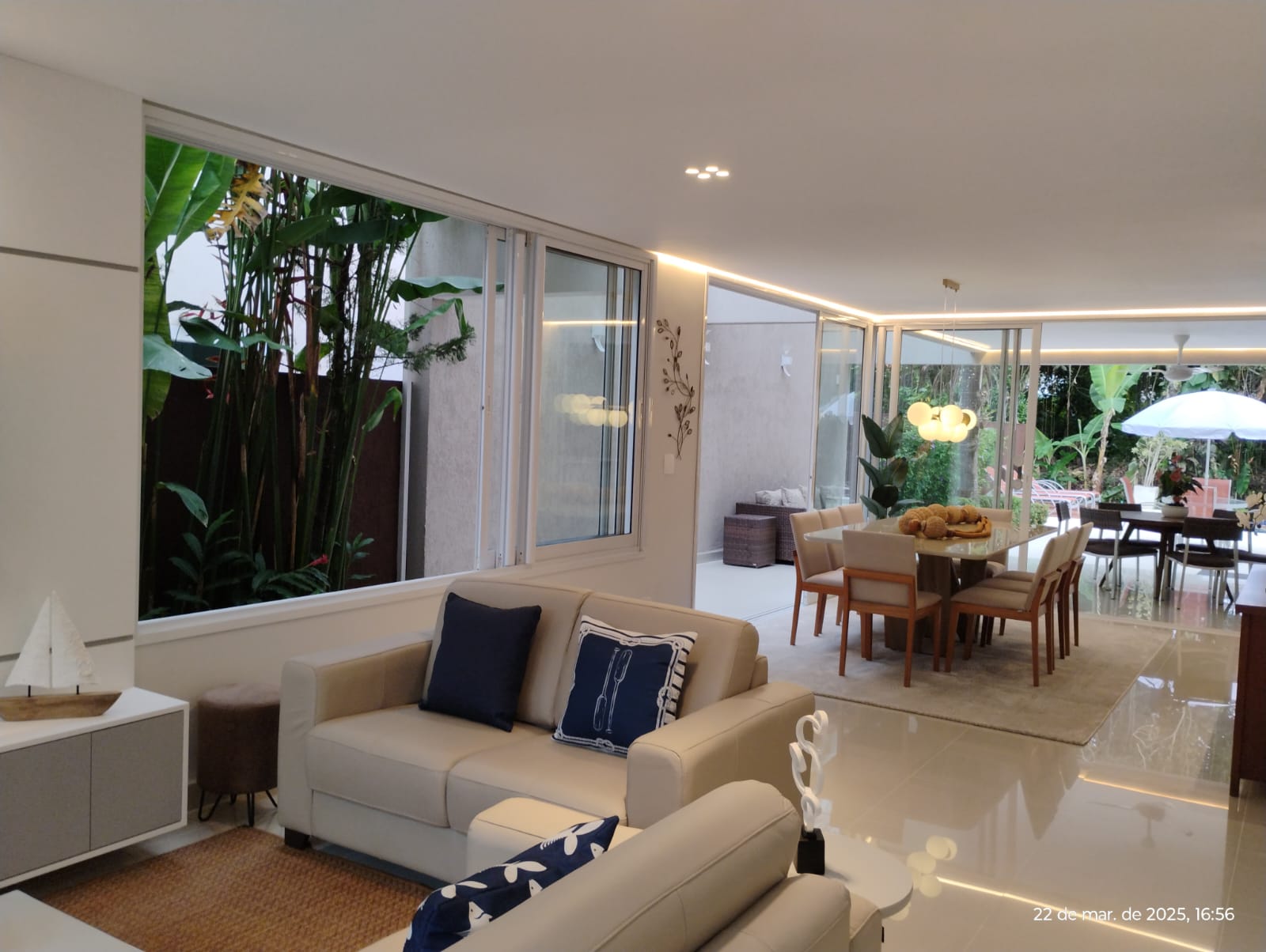 Casa com 6 Quartos à Venda - Foto 4