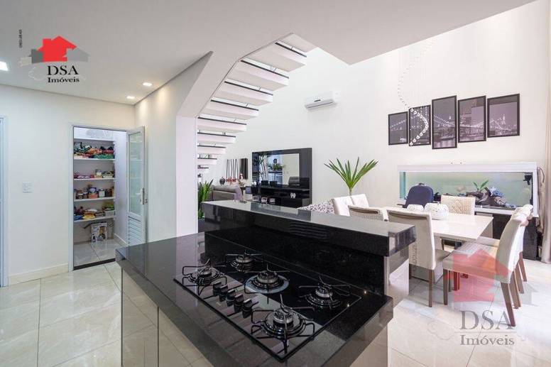Casa com 3 Quartos à Venda, 250,00 m² - Foto 22