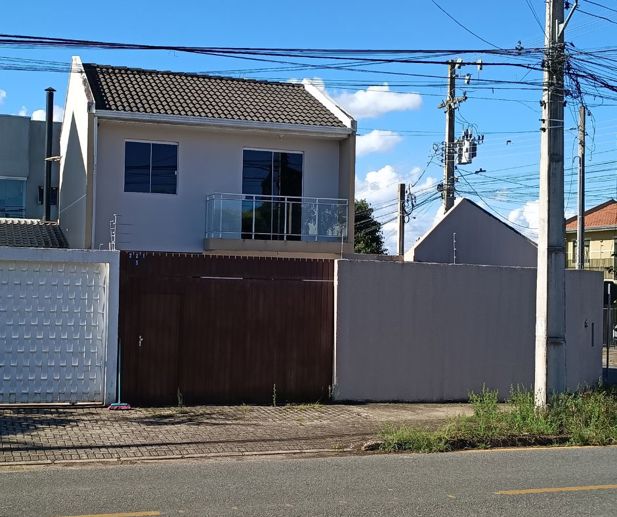 Casa com 3 Quartos à Venda - Foto 1