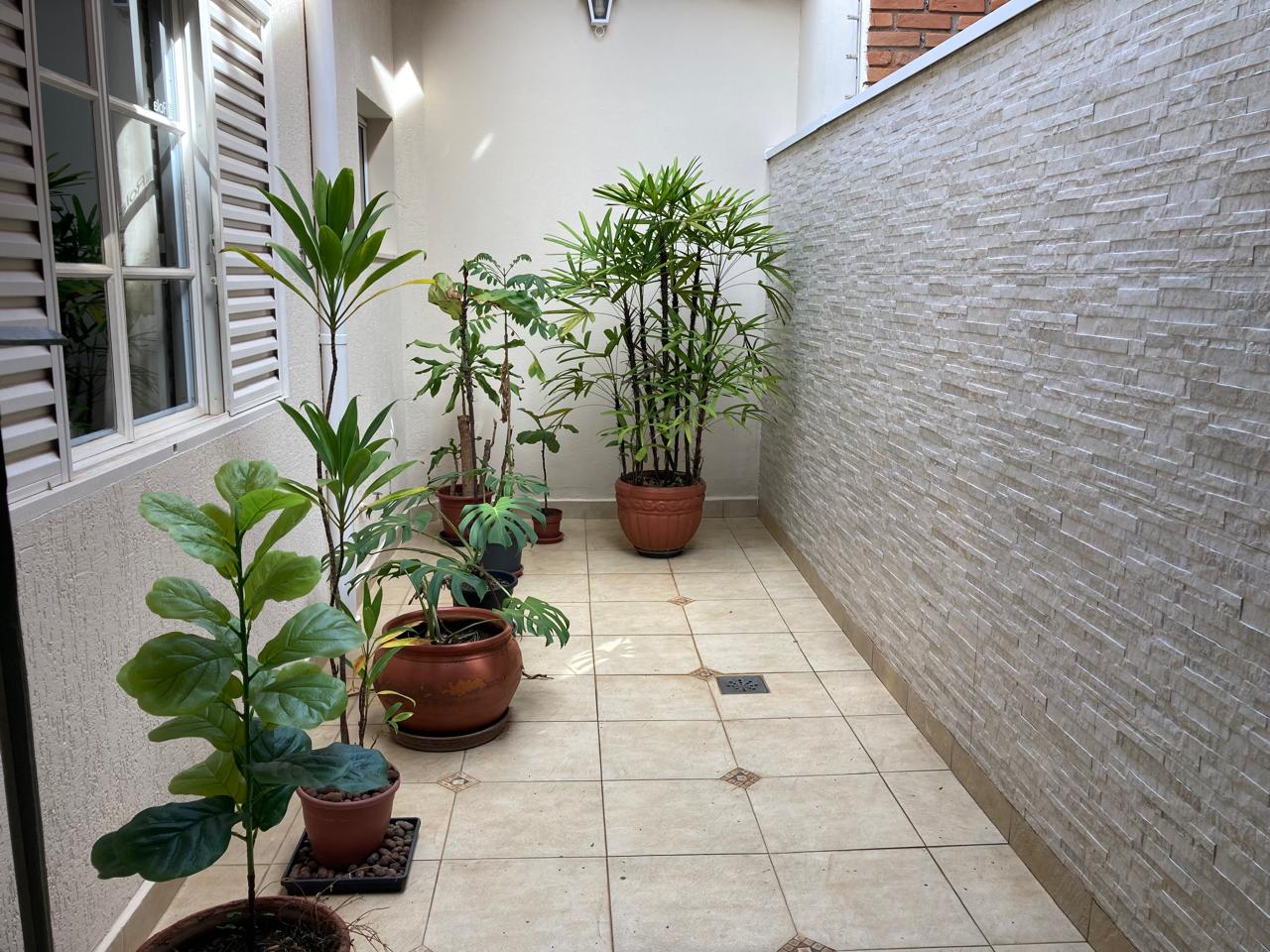 Casa com 4 Quartos à Venda - Foto 9